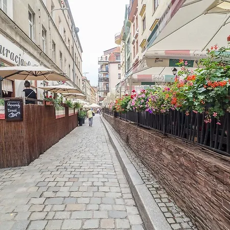 Apartment Więzienna *